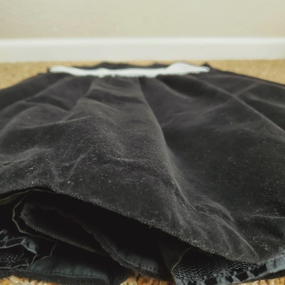 Samantha Says Velour Velvet Dress - Picture 9 of 10